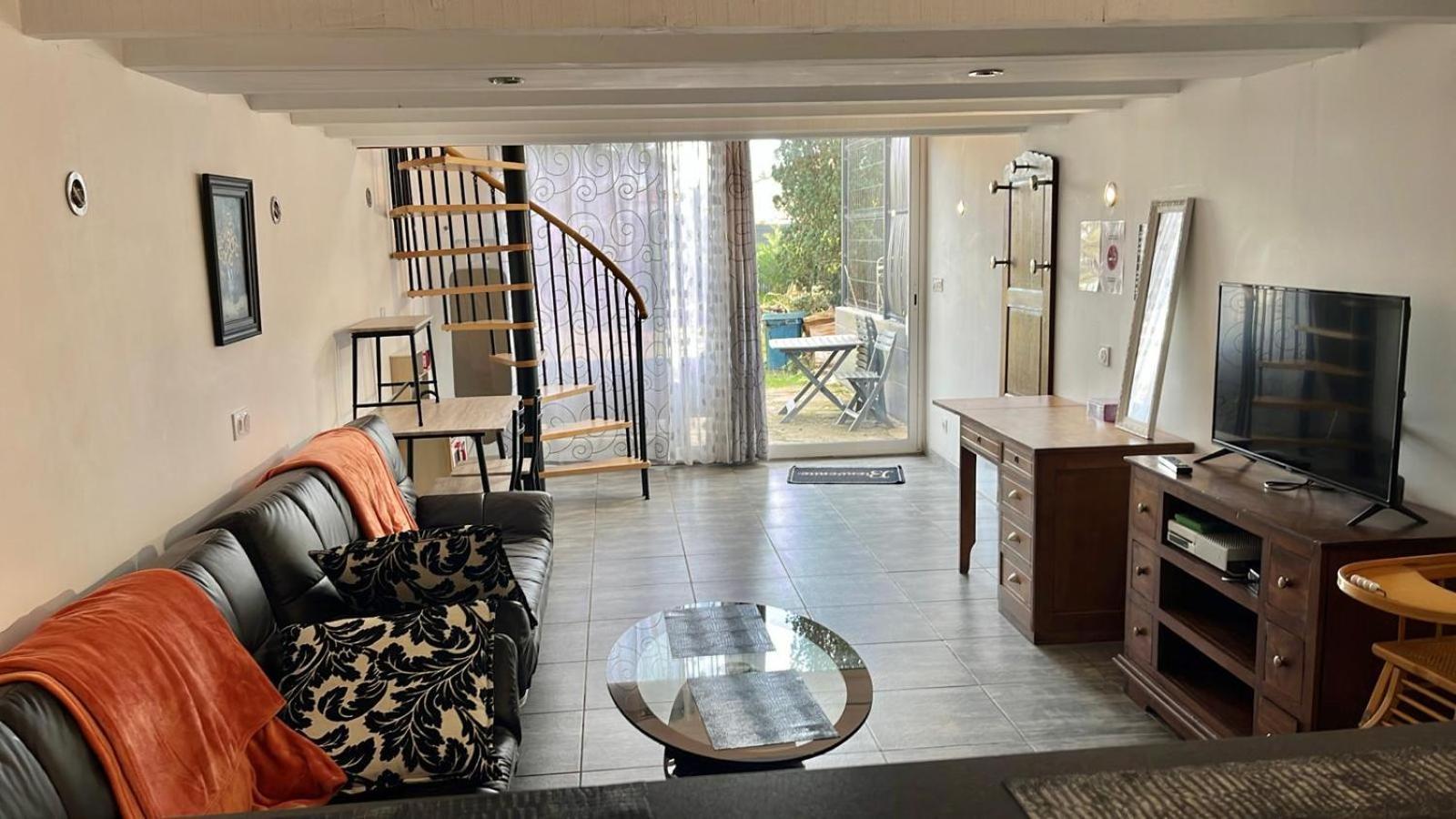 Chez Ben Avec Tout Le Confort Clim Wifi Netflix Gratuit Castres  Buitenkant foto