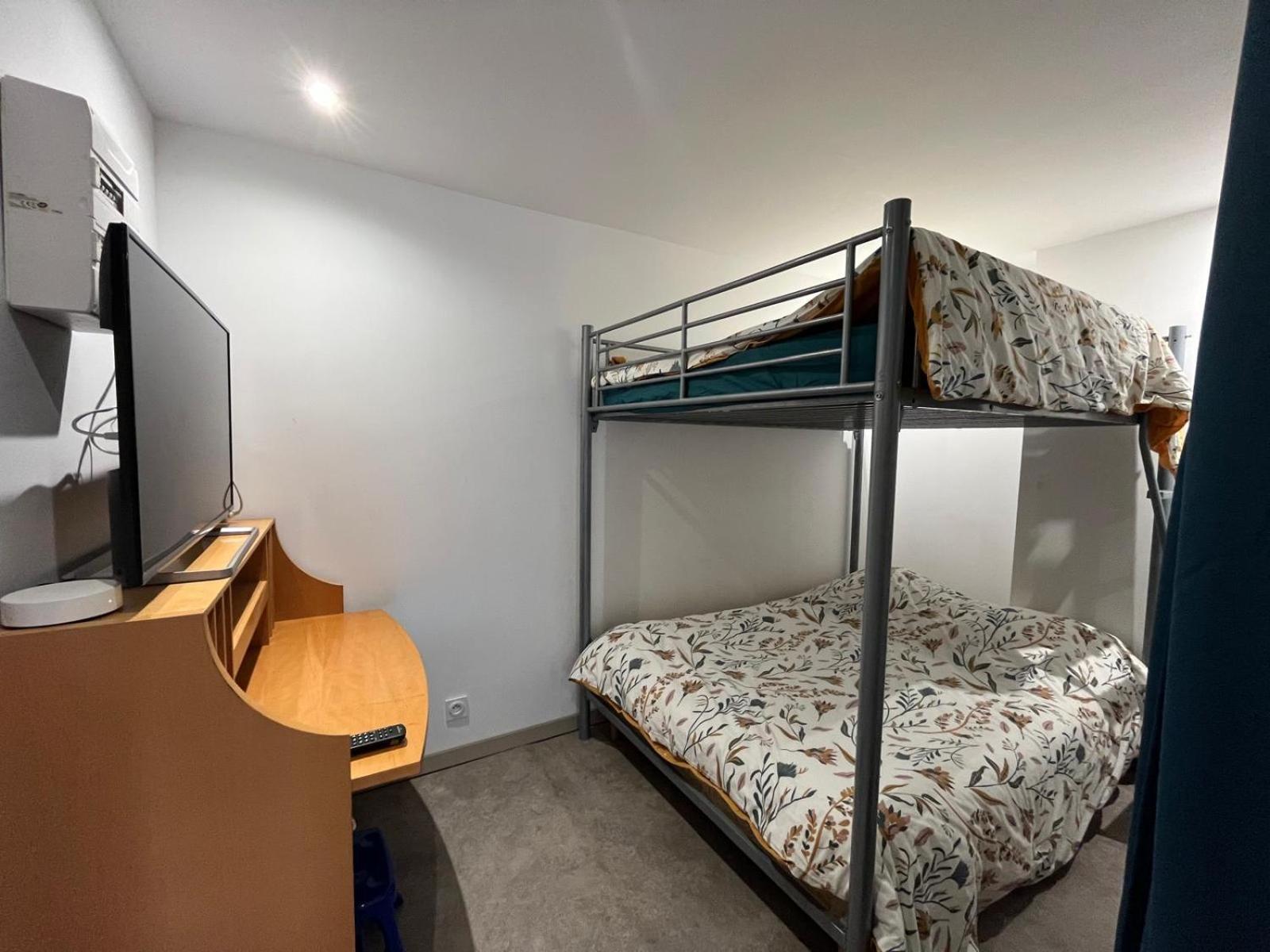 Chez Ben Avec Tout Le Confort Clim Wifi Netflix Gratuit Castres  Buitenkant foto